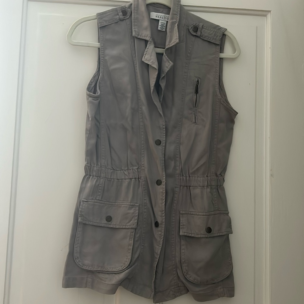 Kenneth Cole Reaction Khaki Vest